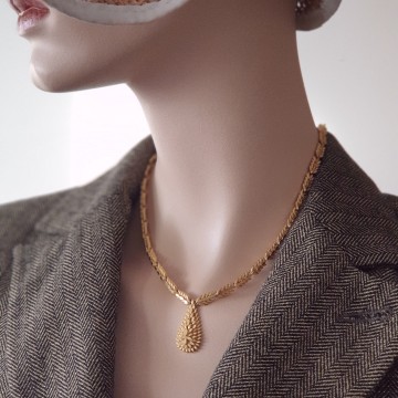 Sphinx goldtone necklace