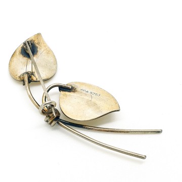 Albert Scharning - Sterling brooch with soft yellow enamelled leaves - Bliinkt