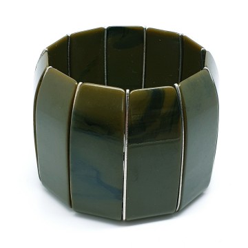 Prachtige chunky stretcharmband van legergroen zwart gemarmerd bakeliet met metalen spacers 30's  scherpe kant