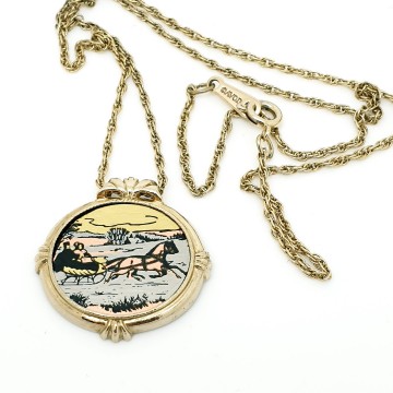 Avon 1982 country christmas pendant and necklace