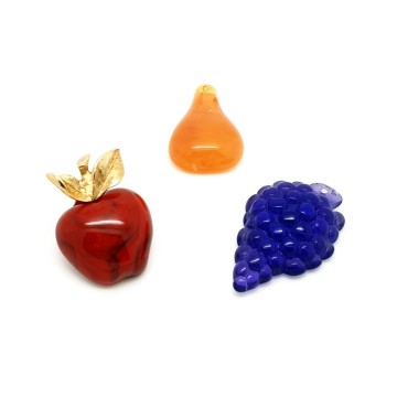 Avon fruit pin appel peer druiven