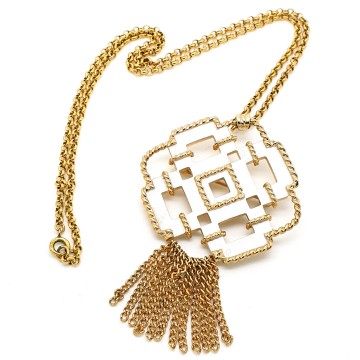 Avon - goldtone necklace with white enamelled pendant and brooch - Bliinkt