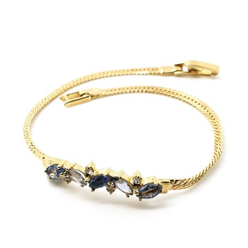 Avon goldtone bracelet  with amethyst facetted stones