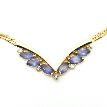 Avon goldtone necklace with amethyst facetted stones