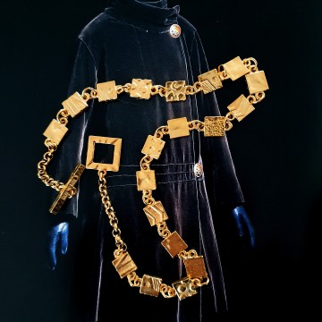 Biche de bere goudkleurige schakelketting met T-sluiting