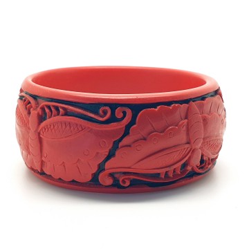 Red and black chinese cinnabar butterfly bangle - Bliinkt