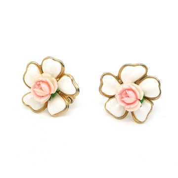 Flower earrings white leaves and pink rose