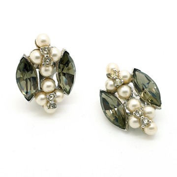 Bogoff 50s strass and pearl earrings