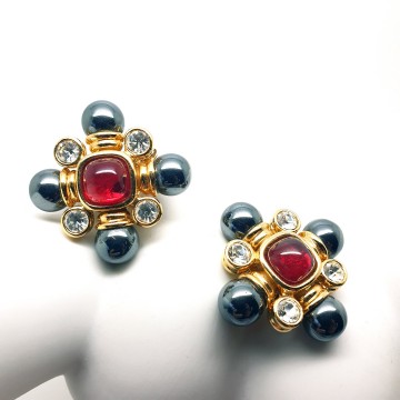 Cabouchon - 90s Maltese cross earrings - Bliinkt