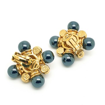 Cabouchon - 90s Maltese cross earrings - Bliinkt