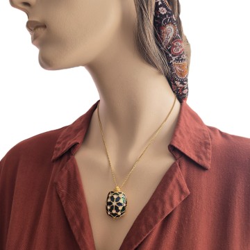Cabouchon - 90s turtle pendant with green blue enamel and clear rhinestones - Bliinkt