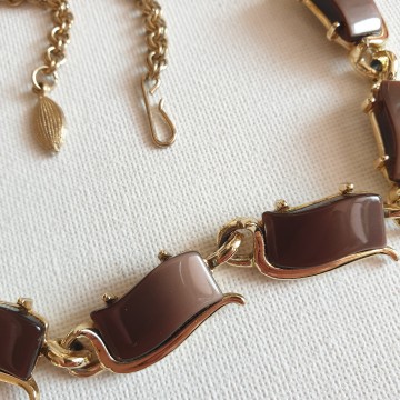 Chocolat brown thermoplastic necklace