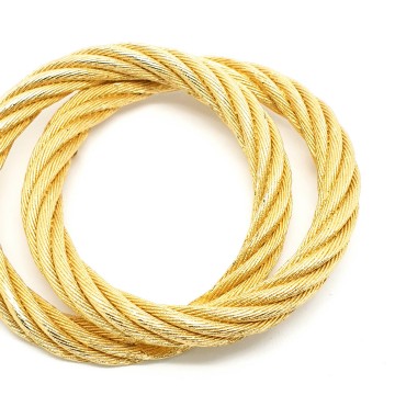 Christian Dior goldtone brooch of two interwoven circles - Bliinkt