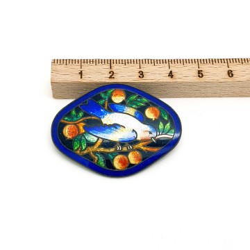 Cloissoné brooch with bird on a berry branch - Bliinkt
