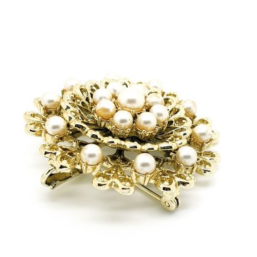 Coro pearl brooch and pendant