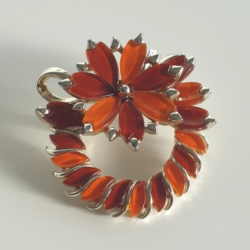 Coro thermoset red orange brown round leaf brooch back - Bliinkt