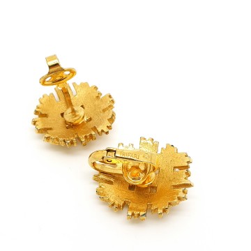 Crown trifari goldtone checker earrrings signed