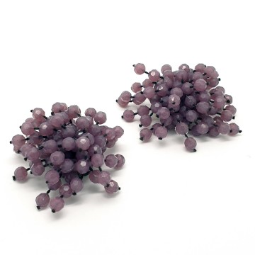 Dangle earrings with lilac plastic beads strung on black thread - Bliinkt