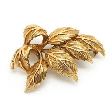 Dark goldtone leaf brooch - Bliinkt