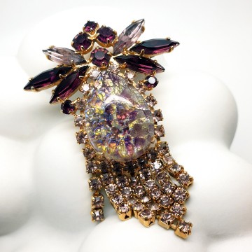 Delizza & Elster/Juliana - Dangle brooch with Art stone in purple shades - Bliinkt