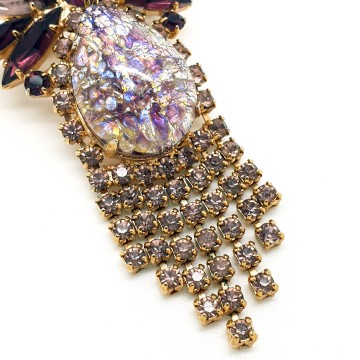 Delizza & Elster/Juliana - Dangle brooch with Art stone in purple shades - Bliinkt