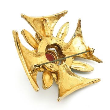 Florenza - Maltese cross brooch and pendant with carneool cabochons and black stones - Bliinkt