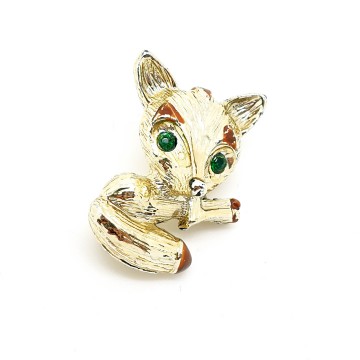 Gerry's - tiny goldtone fox brooch with emerald green eyes and brown enamel details - Bliinkt