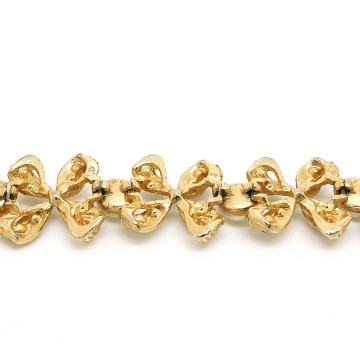 Goldtone bracelet with bow links, faux pearl links and clear rhinestones - Bliinkt