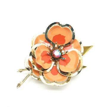 Goldtone flower brooch with salmon enamelled leaves and ab rhinestone - Bliinkt