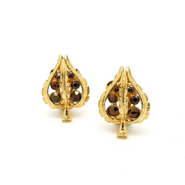 Goldtone leaf earrings with brown rhinestones - Bliinkt