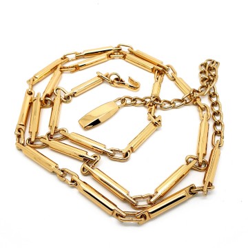 Goudkleurige kettingceintuur