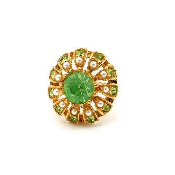 Goldtone ring with green rhinestones and faux seed pearls