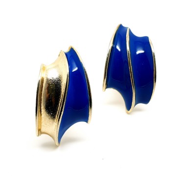 Goudkleurige blauw geemailleerde asymetrische 80's oorbellen