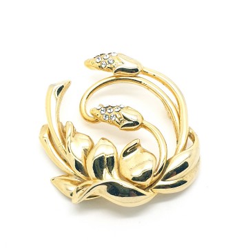 Goldtone flower brooch with clear rhinestones back - Bliinkt