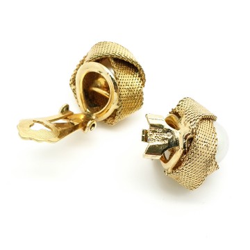 Grosse goldtone mesh with big faux center pearl clip on earrings back 2