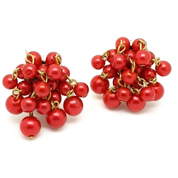 Hong kong earrings with red beads