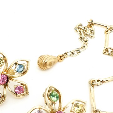 Jewelcraft - Coro, flower necklace and earring set