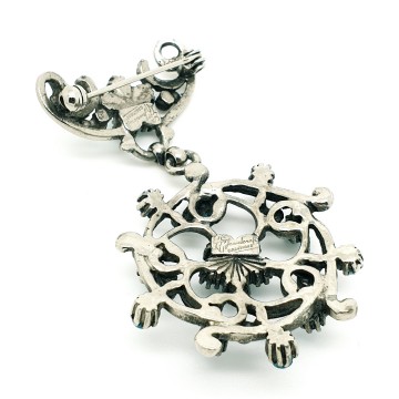 Jewelcraft -Silvertone dangle brooch with turquoise stones - Bliinkt