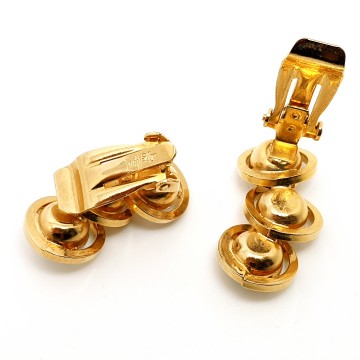 Judy Lee goudkleurige set, broche en oorbellen, signed