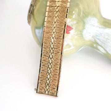 Kollmar & Jourdan - goldtone bracelet with safety closure - Bliinkt