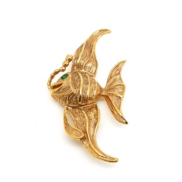 Krementz 14 kt overlay fish brooch with emerald green rhinestone eye