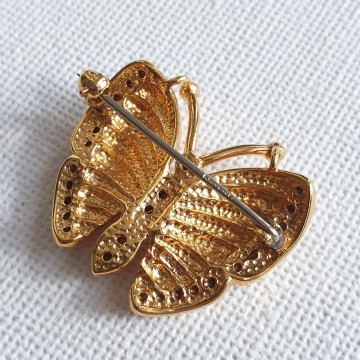 Krementz goldtone butterfly brooch