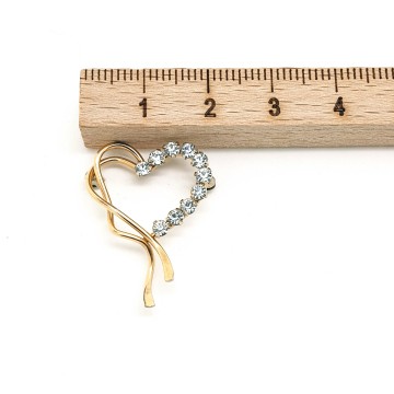 Krementz - tiny goldplated heart brooch with clear rhinestones - Bliinkt