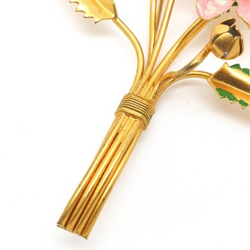 Large goldtone flower brooch pink flowers, blue rhinestone hearts, green leaves 30s/40s - Bliinkt