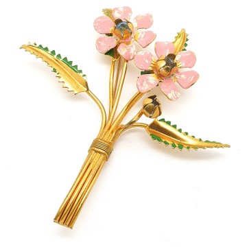 Large goldtone flower brooch pink flowers, blue rhinestone hearts, green leaves 30s/40s - Bliinkt