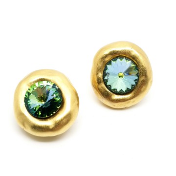 Mat goudkleurige clipoorbellen met groene rivolisteen