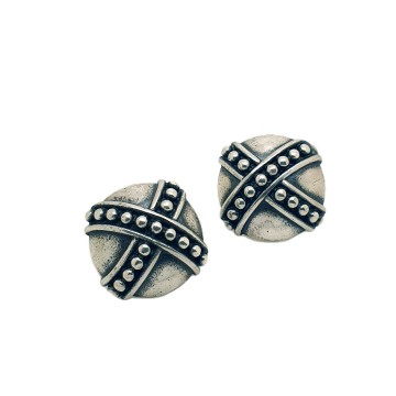 Monet - sterling silver cross earrings - Bliinkt