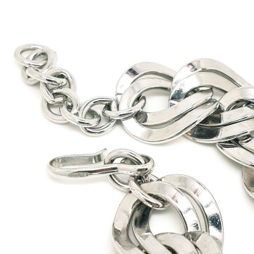 Monet - silvertone double link chain necklace - Bliinkt