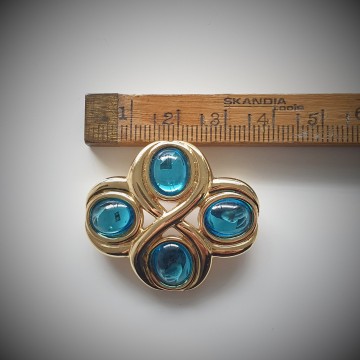 Monet goldtone brooch with blue glass cabochons - Bliinkt