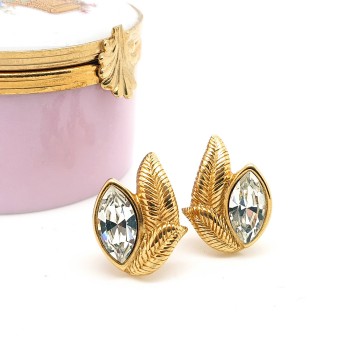Monet - goldtone crystal glass earrings with leaves - Bliinkt